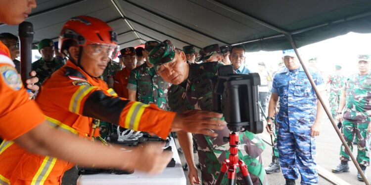 Kebakaran Hutan dan Lahan: Jenderal Dudung Abdurachman Cek Penanganan Karhutla di Sumsel