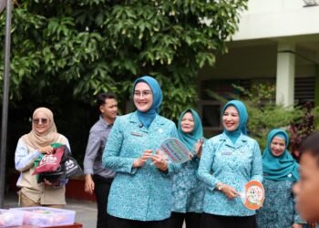 Kenali Makanan Lokal Bergizi, Siswa MIN 2 Pangkalpinang Tuai Apresiasi Noni Hidayat